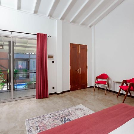 Hasthri Boutique Red Chalet In Ahangama With Pool Near Beach Kültér fotó